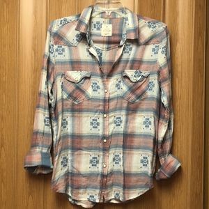 Boyfriend AE button up